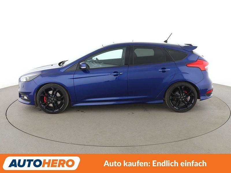 Gebraucht Ford Focus ST 250 PS (183 kW) 2017 Blau Limousine