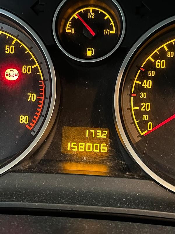 Gebraucht Opel Astra 115 PS (84 kW) 2008 Schwarz Kombi