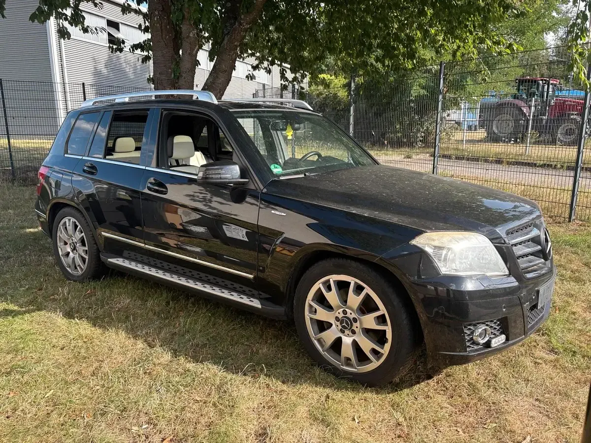 Gebraucht Mercedes GLK350 AMG Edition 1 225 PS (165 kW) 2009 Schwarz SUV