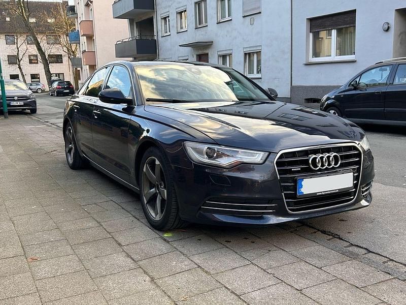 Gebraucht Audi A6 245 PS (180 kW) 2013 Blau Limousine