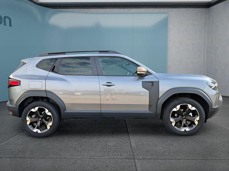 Grau Neu 2025 Dacia Duster SUV | 28.449 € (Fairer Preis) - Bild 1/4
