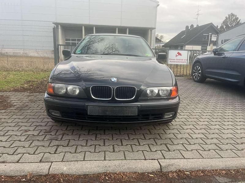 Schwarz Gebraucht 1998 BMW 523 Limousine | 1.999 € (Superpreis) - Bild 1/4