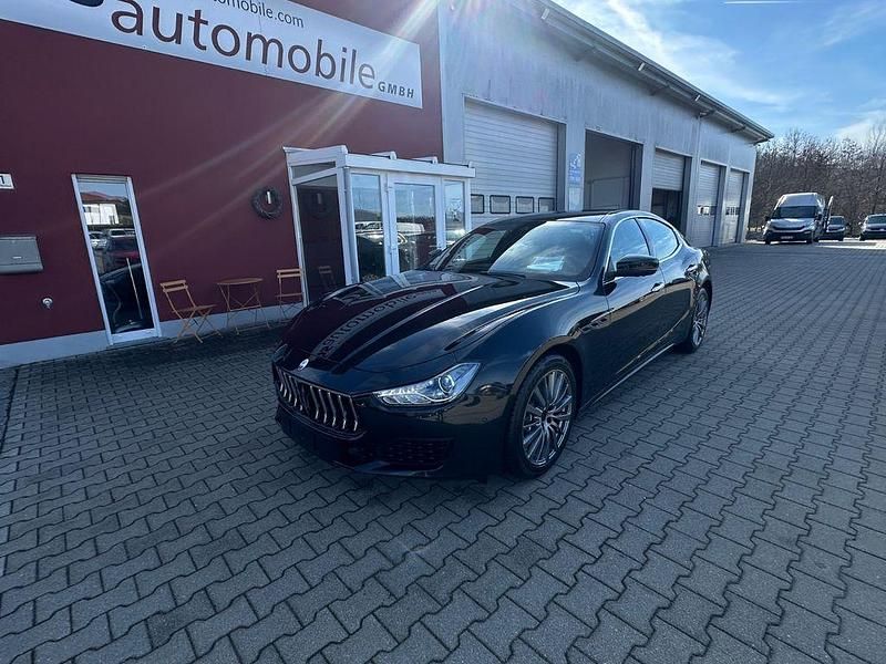 Gebraucht Maserati Ghibli 330 PS (242 kW) 2022 Schwarz Limousine
