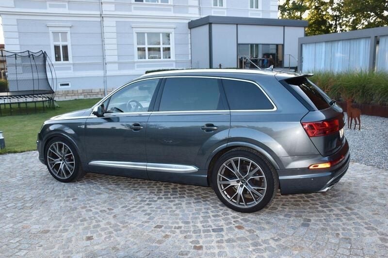 Gebraucht Audi SQ7 Ambiente 435 PS (319 kW) 2017 Grau SUV