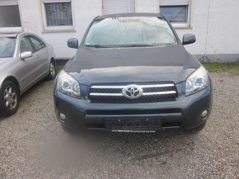 Dark grey mica Gebraucht 2007 Toyota RAV4 Executive SUV | 4.900 € (Guter Preis) - Bild 1/4