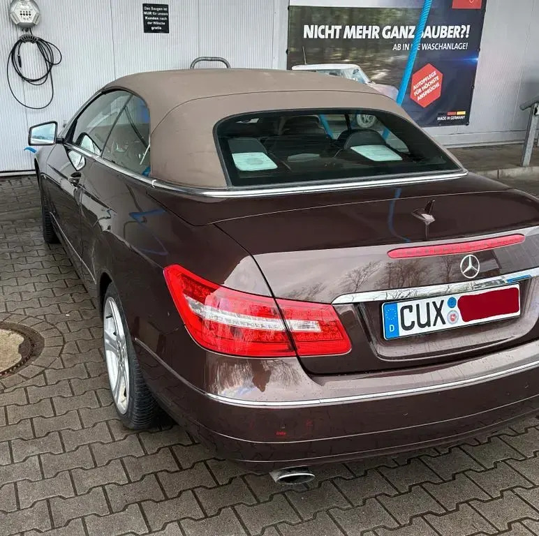 Gebraucht Mercedes E350 Avantgarde 313 PS (230 kW) 2012 Braun Cabrio