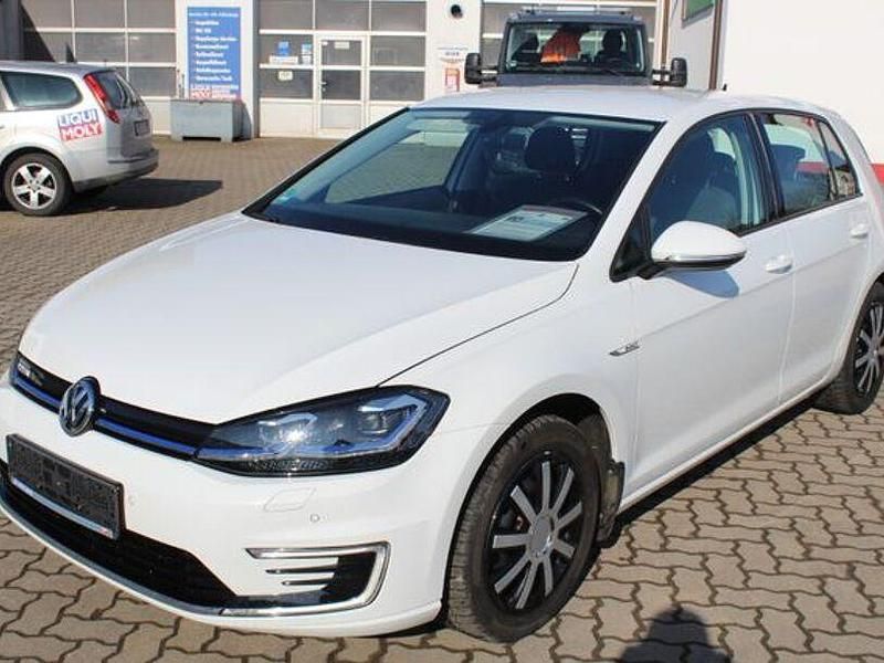Second-hand VW e-Golf 100 kW (136 CP) 2019 Andere Hatchback