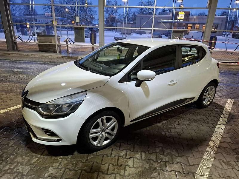Gebraucht Renault Clio IV Intens 90 PS (66 kW) 2018 Limousine