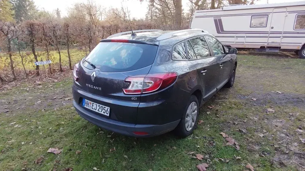 Gebraucht Renault Mégane III Expression 90 PS (66 kW) 2012 Schwarz Limousine