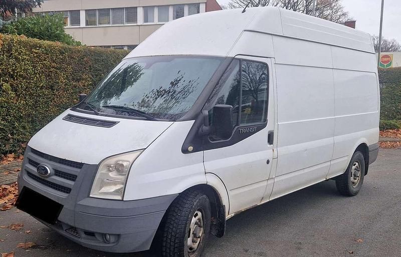 Weiß Gebraucht 2011 Ford Transit Van | 2.950 € (Etwas zu teuer) - Bild 1/4