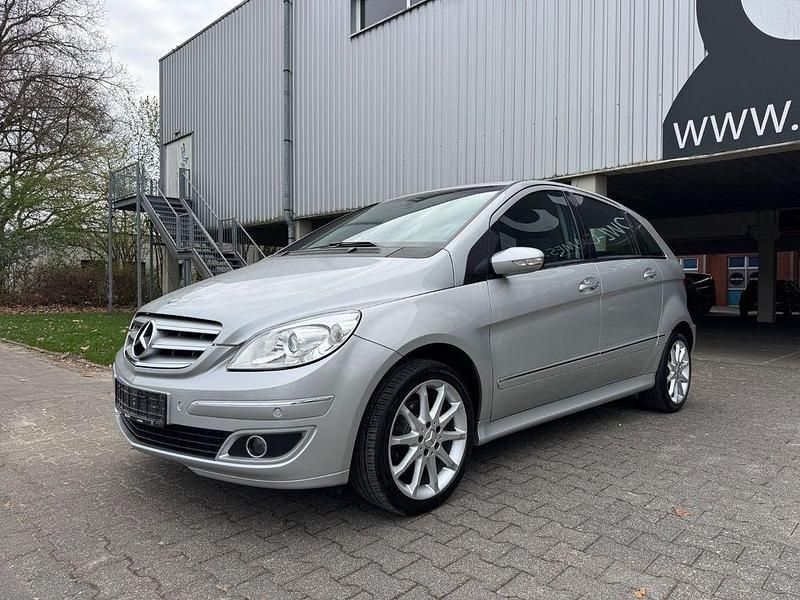 Gebraucht Mercedes B170 116 PS (85 kW) 2007 Silber Van / Kleinbus