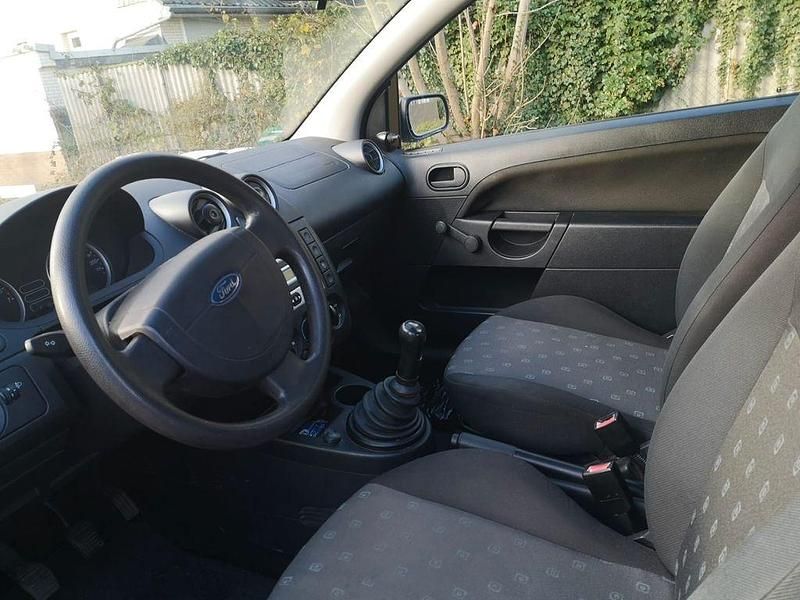 Gebraucht Ford Fiesta 60 PS (44 kW) 2004 Blau Kleinwagen