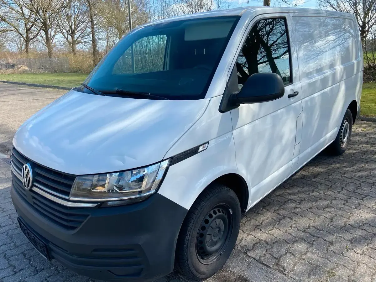 Używany VW Transporter 110 KM (80 kW) 2020 Biały Van