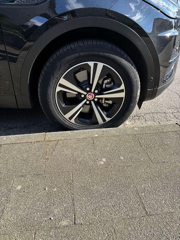 Usata Jaguar E-Pace 204 CV (150 kW) 2021 Nero SUV