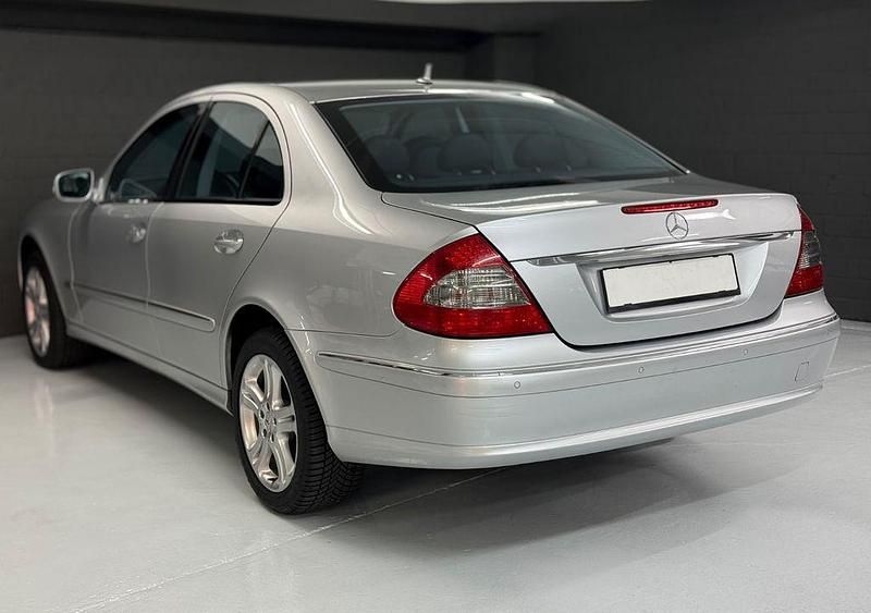 Gebraucht Mercedes E280 Avantgarde 231 PS (169 kW) 2007 Silber Limousine