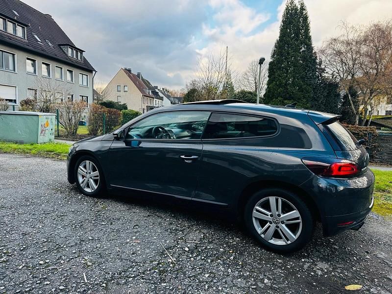 Grau Gebraucht 2010 VW Scirocco Coupé | 5.000 € (Guter Preis) - Bild 1/4