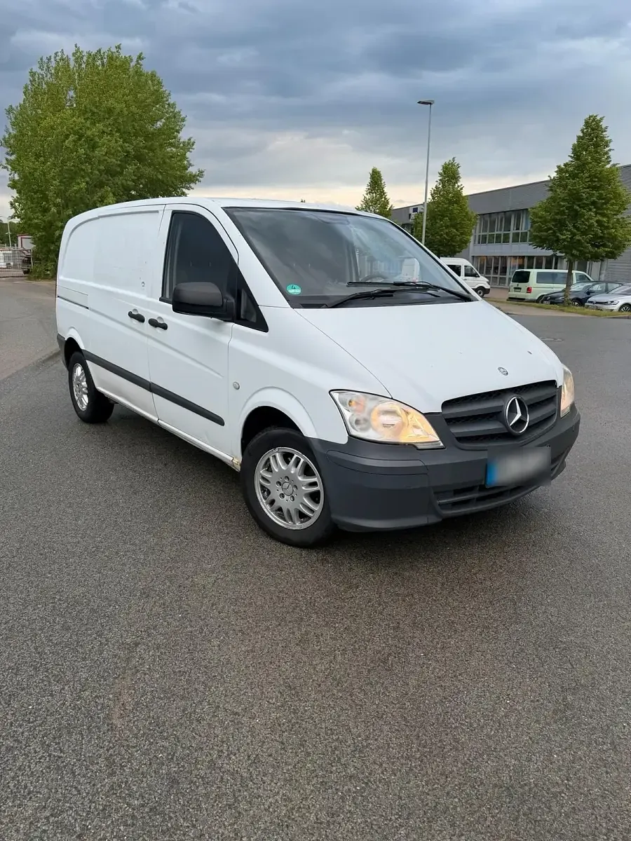 Gebraucht Mercedes Vito 95 PS (69 kW) 2012 Weiß Van