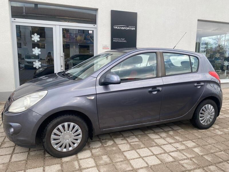 Grau Gebraucht 2009 Hyundai i20 Classic Kleinwagen | 4.990 € (Etwas zu teuer) - Bild 1/4