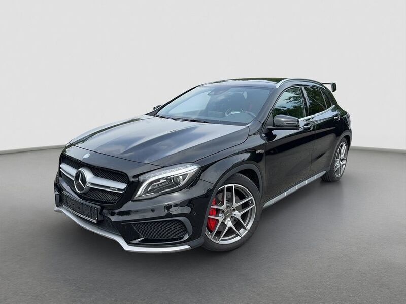 Schwarz Gebraucht 2016 Mercedes GLA45 AMG AMG SUV | 29.999 € (Teuer) - Bild 1/4