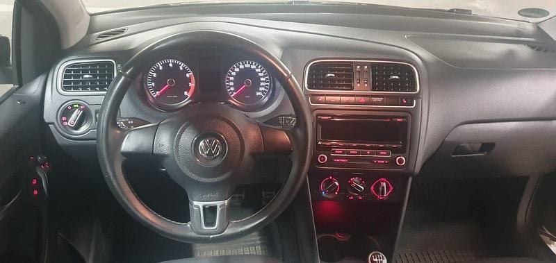Second-hand VW Polo 60 CP (44 kW) 2012 Maro Hatchback
