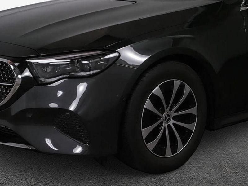 Gebraucht Mercedes E200 Avantgarde 204 PS (150 kW) 2025 Grau Limousine