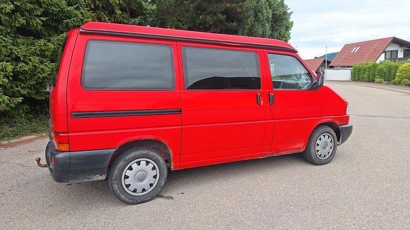 Gebraucht VW T4 102 PS (75 kW) 1998 Rot Van