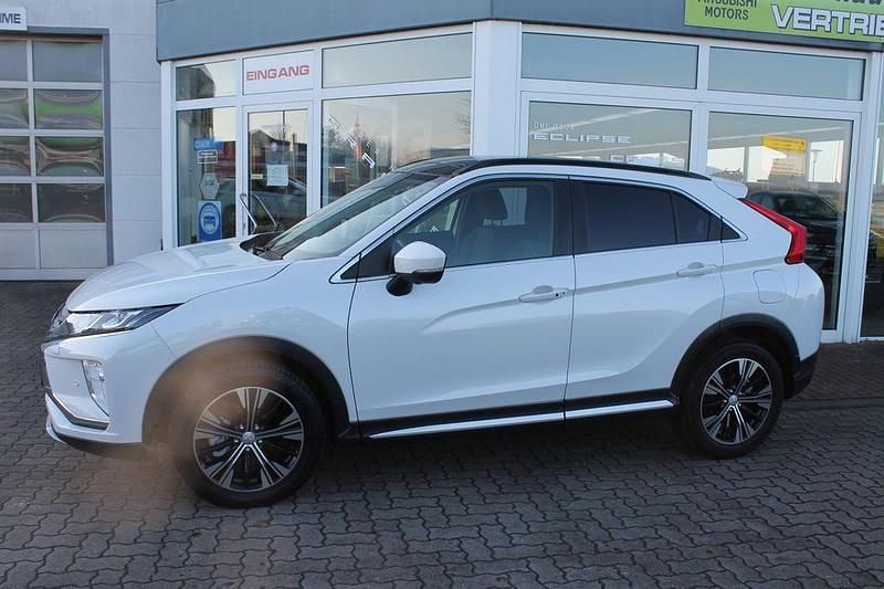 Gebraucht Mitsubishi Eclipse Cross Edition 163 PS (119 kW) 2019 Weiß SUV