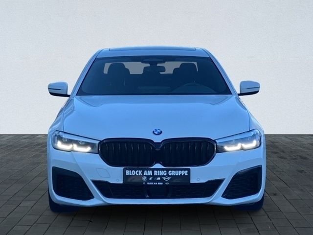Gebraucht BMW 530 Performance 286 PS (210 kW) 2017 Alpinweiß uni Limousine