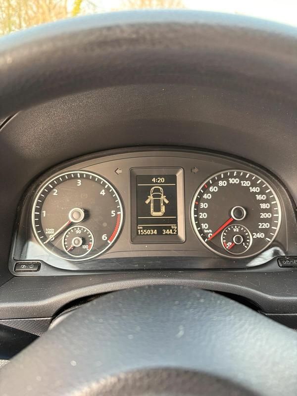 Gebraucht VW Caddy 102 PS (75 kW) 2012 Weiß Van / Kleinbus