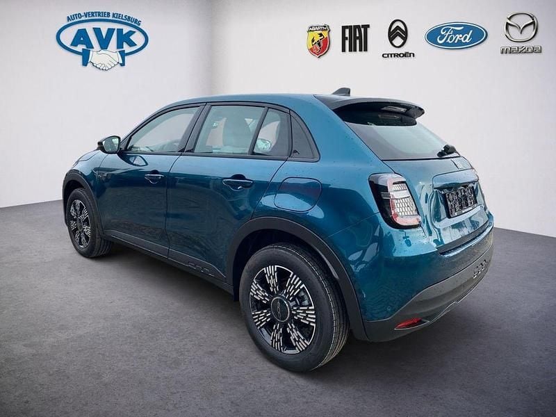 Neu Fiat 600 Icon 145 PS (106 kW) 2026 Grün SUV