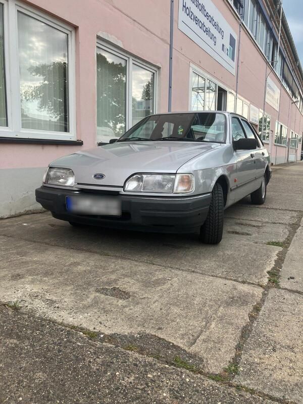 Silber Gebraucht 1989 Ford Sierra Limousine | 5.500 € - Bild 1/4