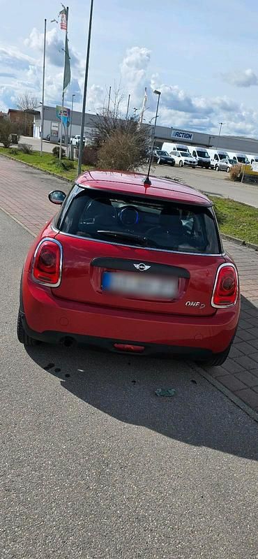 Gebraucht Mini One D 95 PS (69 kW) 2016 Rot Kleinwagen