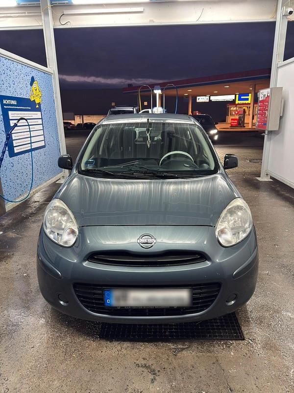 Grau Gebraucht 2012 Nissan Micra Kleinwagen | 5.399 € (Etwas zu teuer) - Bild 1/4