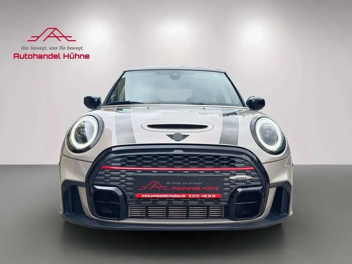 Gebraucht Mini John Cooper Works 231 PS (169 kW) 2023 Roof top grey Kleinwagen
