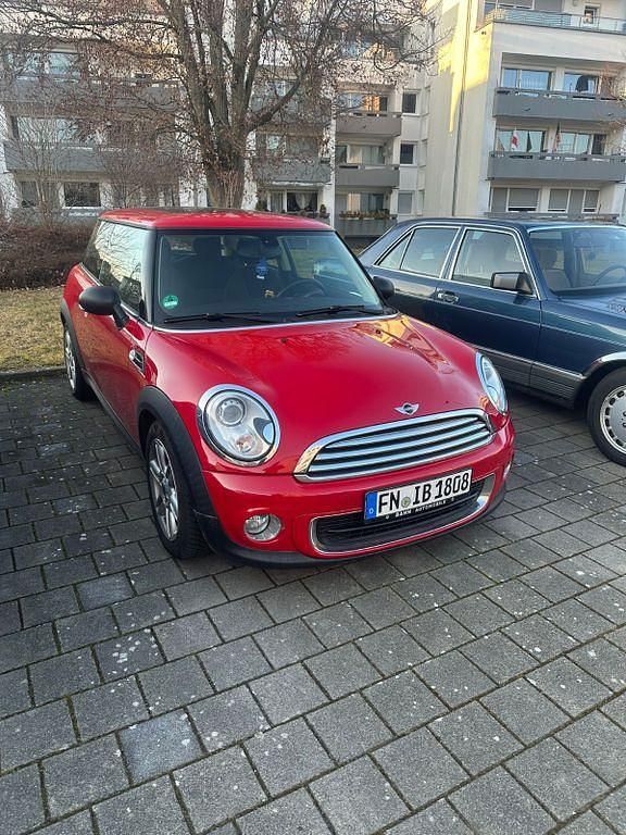 Gebraucht Mini ONE 98 PS (72 kW) 2012 Rot Kleinwagen