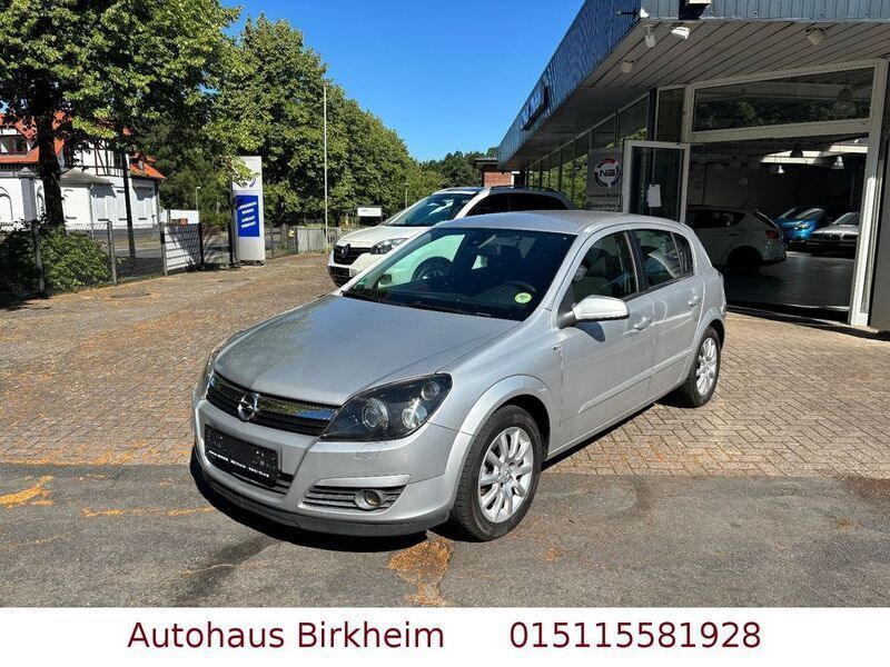 Silber Gebraucht 2004 Opel Astra Elegance Limousine | 3.400 € (Fairer Preis) - Bild 1/4