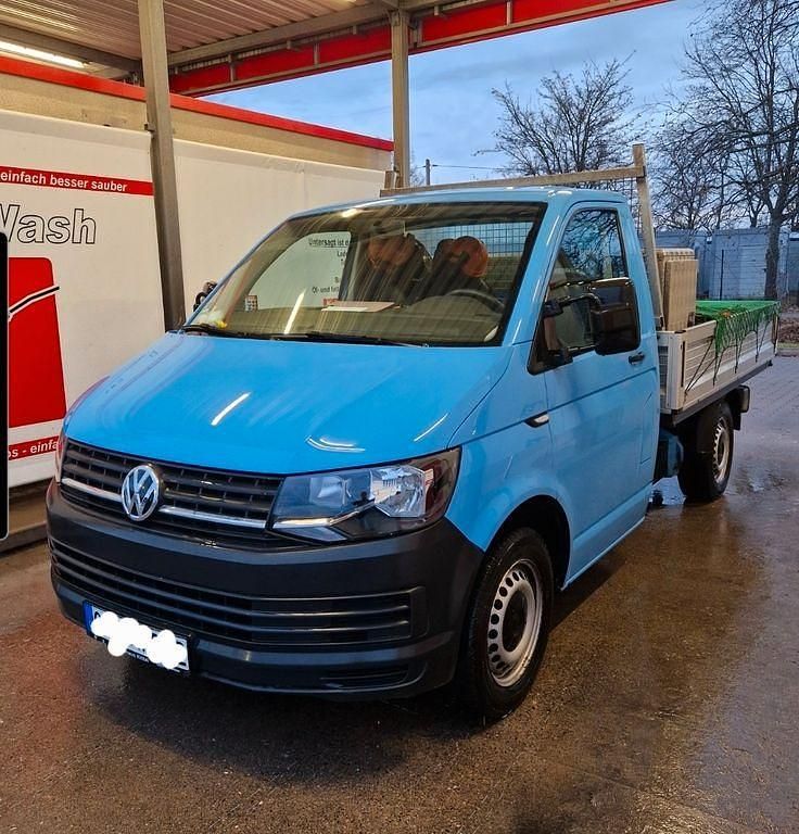 Blau Gebraucht 2016 VW T6 Van | 11.900 € (Guter Preis) - Bild 1/3