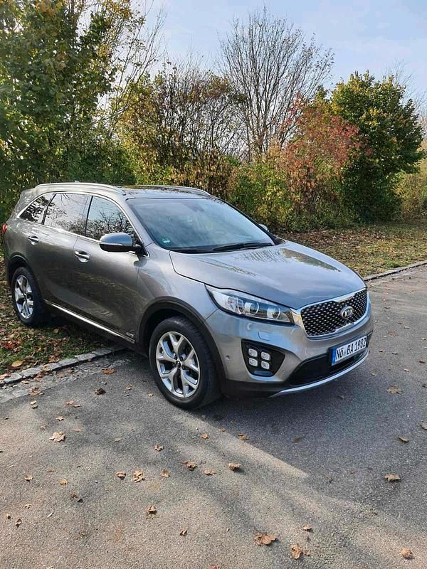 Gebraucht Kia Sorento 200 PS (147 kW) 2017 Grau SUV