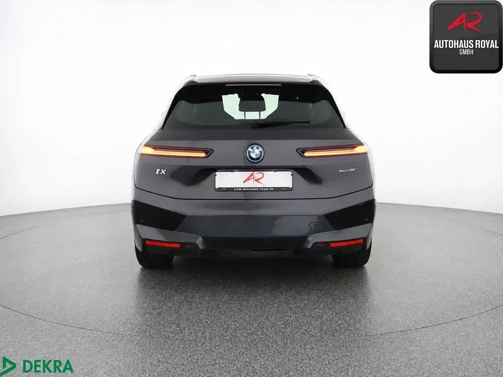 Gebraucht BMW iX Sport Line 384 kW (523 PS) 2023 Grau SUV