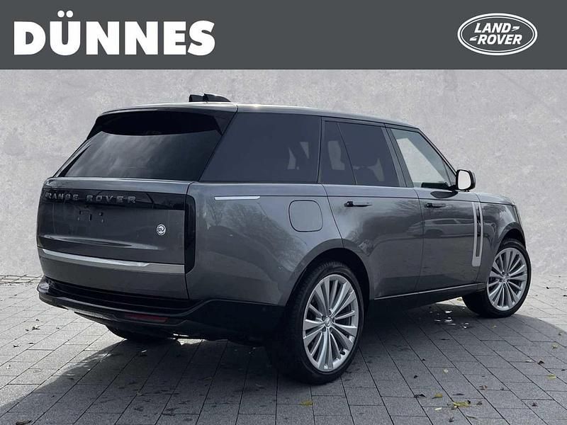 Gebraucht Land Rover Range Rover 530 PS (389 kW) 2024 Grau SUV
