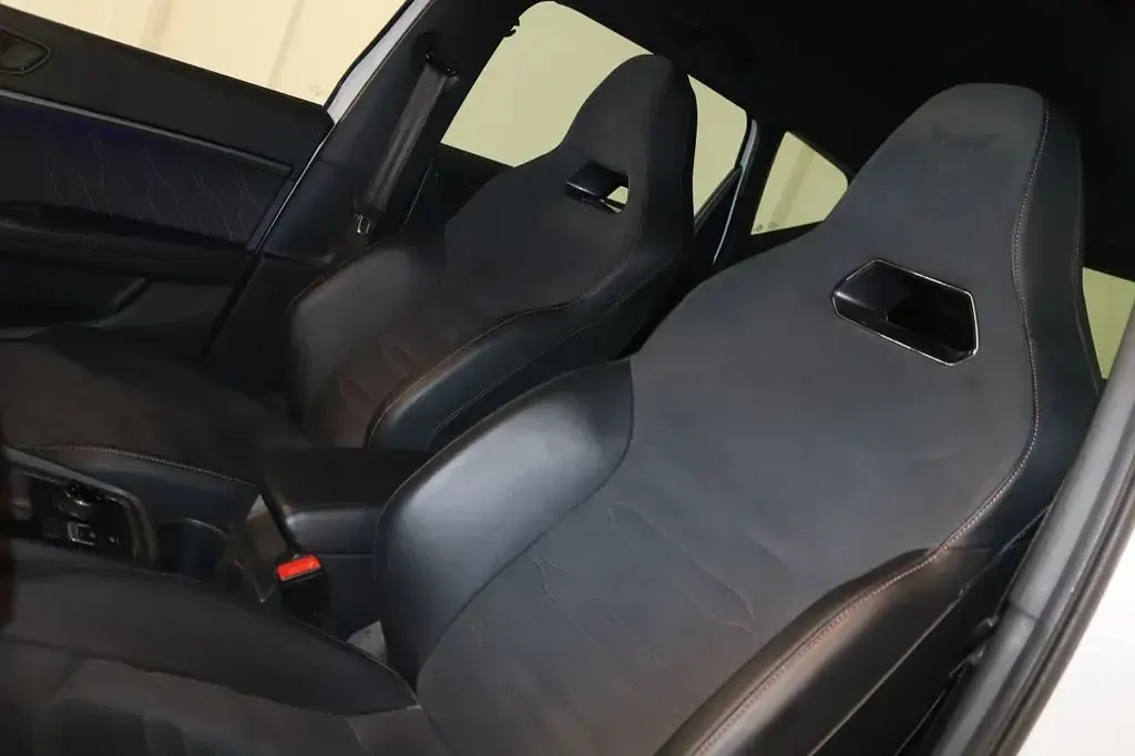 Gebraucht Cupra Ateca 300 PS (220 kW) 2023 Weiß SUV