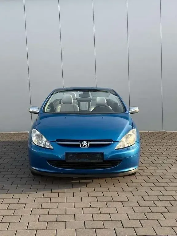 Gebraucht Peugeot 307 CC 136 PS (100 kW) 2004 Blau Cabrio