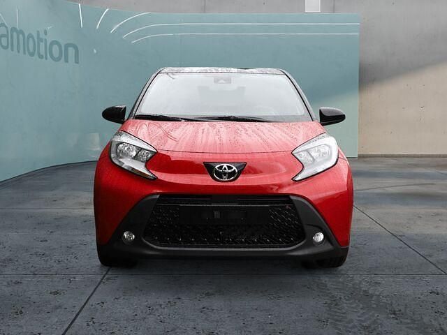 Gebraucht Toyota Aygo Team 72 PS (52 kW) 2024 Rot Kleinwagen
