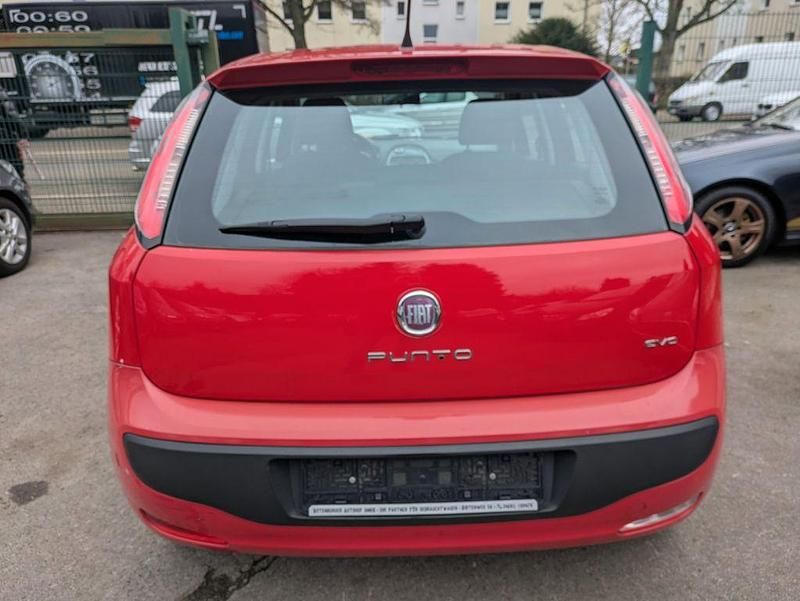 Gebraucht Fiat Punto Evo Racing 77 PS (56 kW) 2010 Rot Kleinwagen
