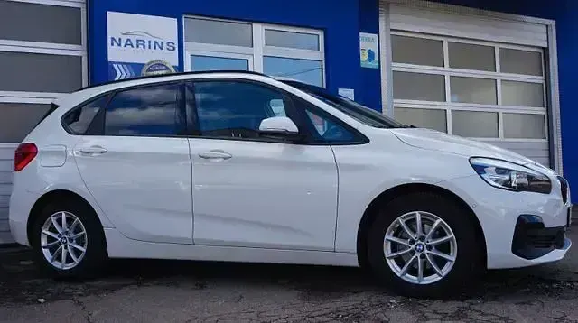 Gebraucht BMW 216 Active Tourer Advantage 109 PS (80 kW) 2018 Weiß Van / Kleinbus