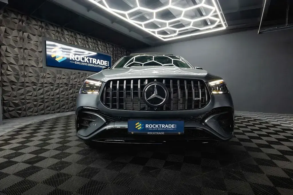 Gebraucht Mercedes GLE53 AMG AMG 455 PS (334 kW) 2024 Selenitgrau SUV