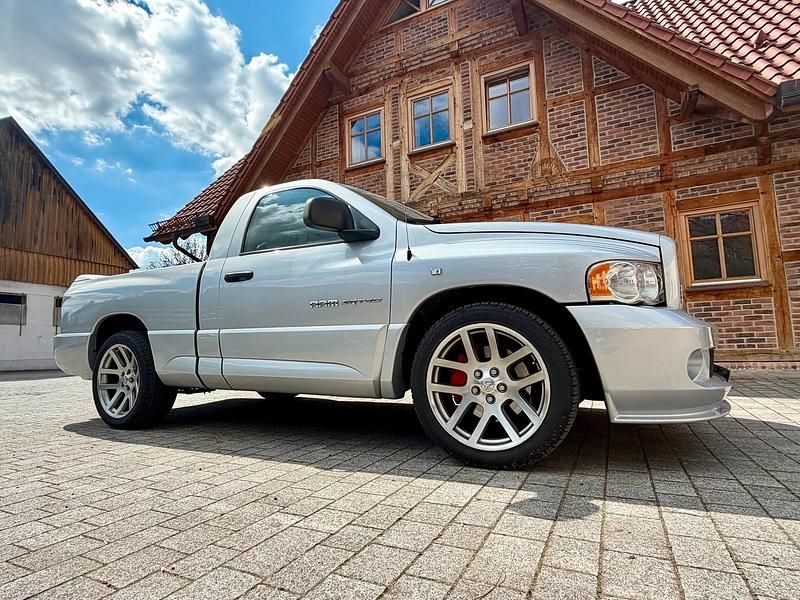 Second-hand Dodge Viper 506 CP (372 kW) 2005 Argintiu