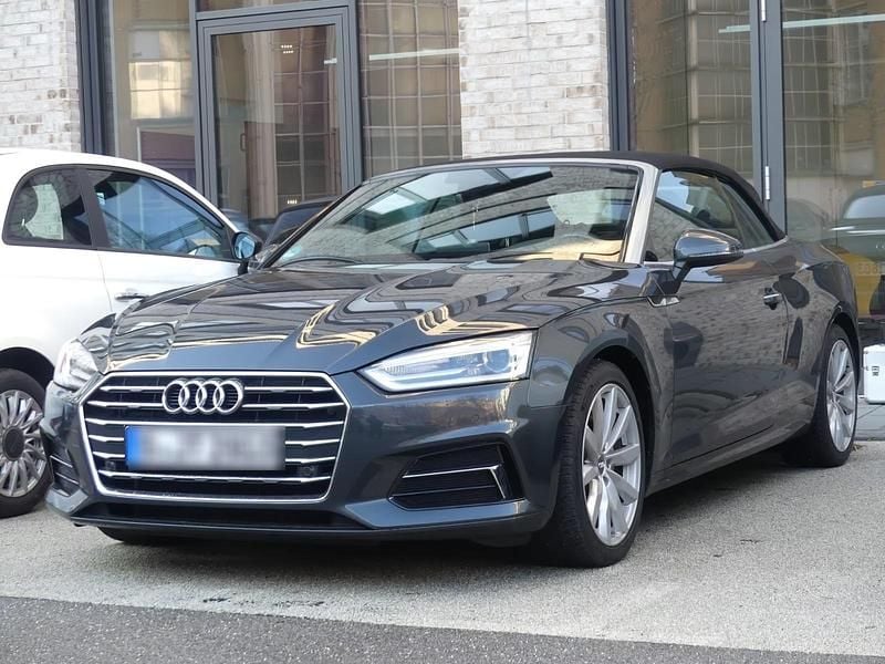 Grau Gebraucht 2017 Audi A5 Cabriolet Design Cabrio | 17.500 € (Guter Preis) - Bild 1/4