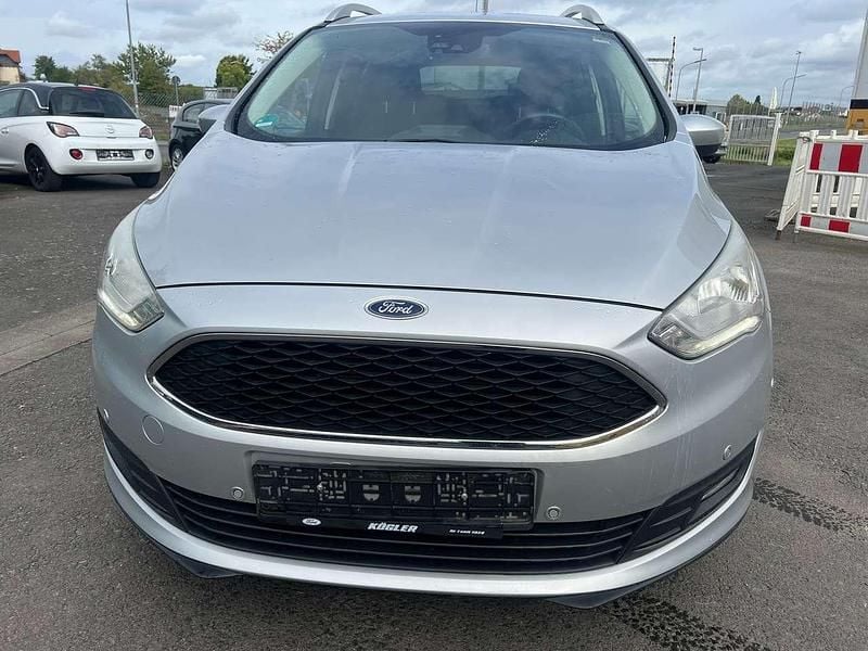 Silber metalic Gebraucht 2016 Ford Grand C-Max Van / Kleinbus | 6.500 € (Superpreis) - Bild 1/4