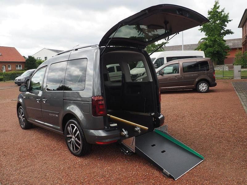 Grau Gebraucht 2020 VW Caddy Edition Van / Kleinbus | 33.750 € - Bild 1/4